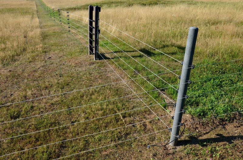 Iron Wire Fence Installation